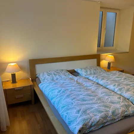 Liv-in Premium Apartment *